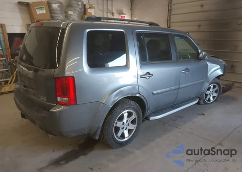 2009 Honda Pilot Touring z USA, uszkodzony, nr VIN 5FNYF48999B036392